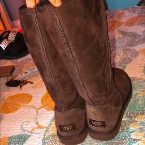 UGG size 8